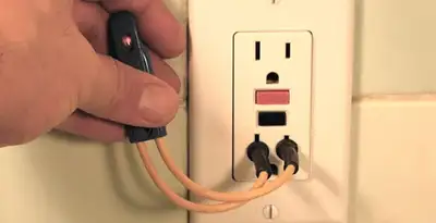 gfci circuits service testing ground fault circuit interrupter outlet to ensure electrical protection in Bellevue, NE